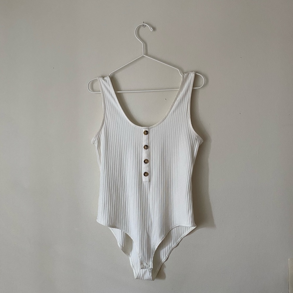 H&M Ribbed Bodysuit - Picture 4 of 5